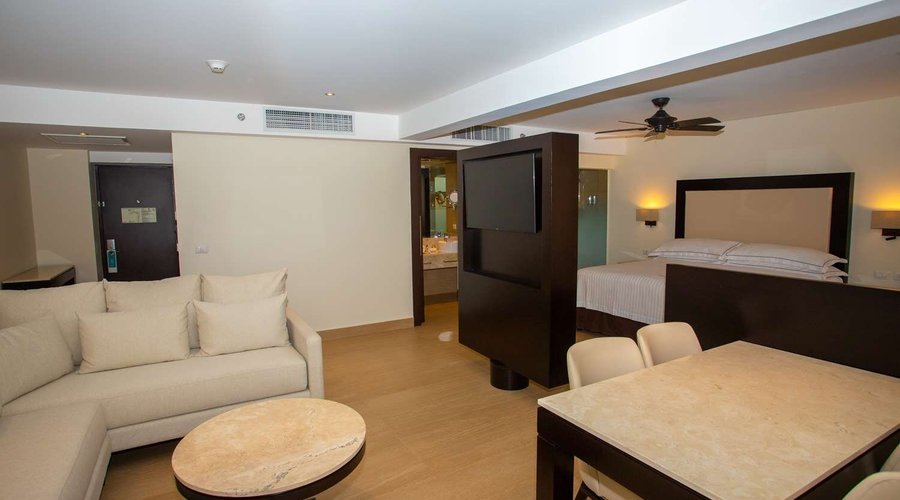 ONVALL ROOM