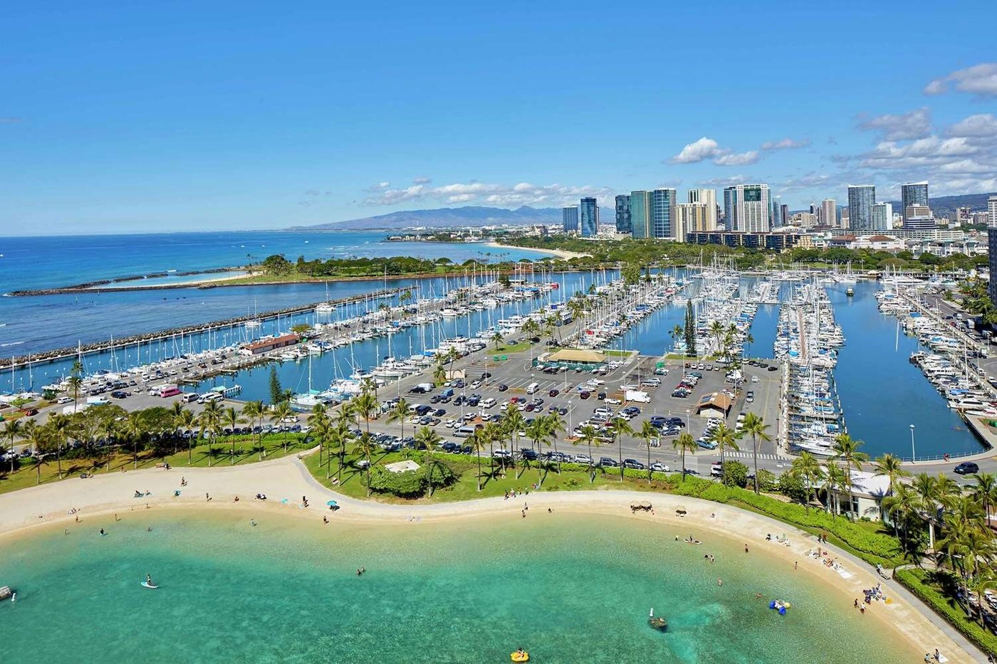 HAWAIIAN ADVENTURE GETAWAY VACATION