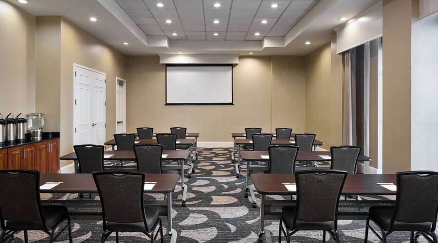 Blue Ridge Meeting Classroom