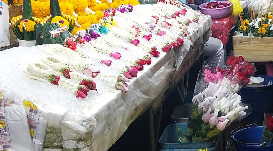 Ton Lamyai market