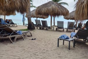Piscina e praia