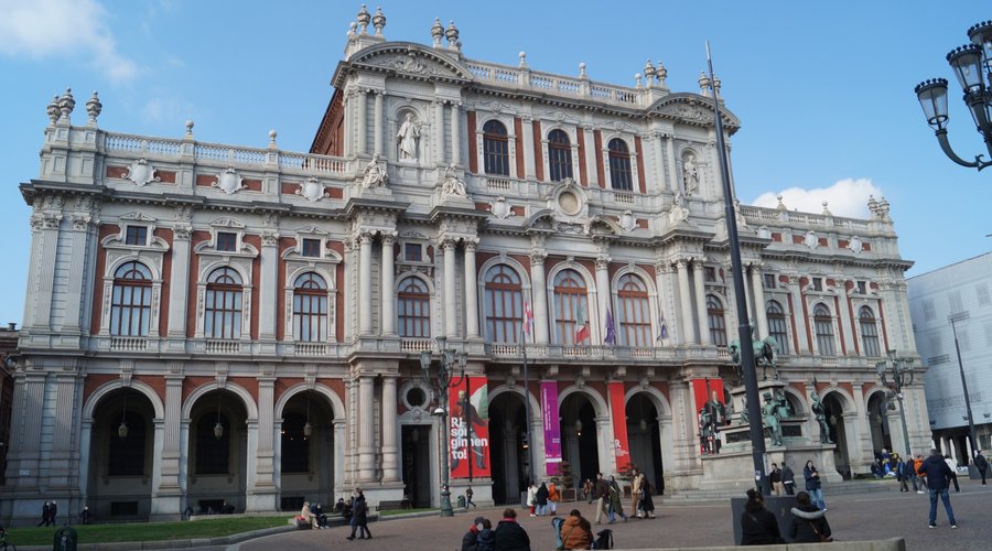 Veduta della piazza