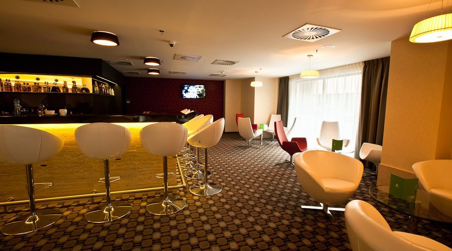 Lobby Bar in Lodz Hotel Holiday Inn