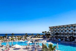 Pool und Strand