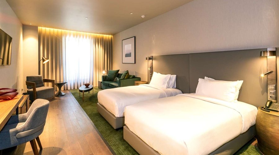 Guest room