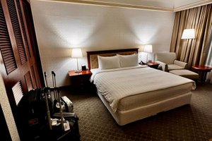 Room & Suite