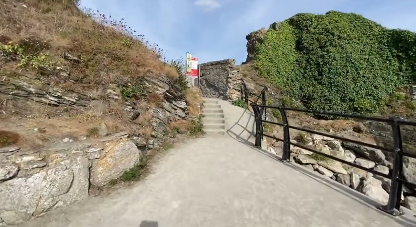Looe