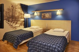 Room & Suite