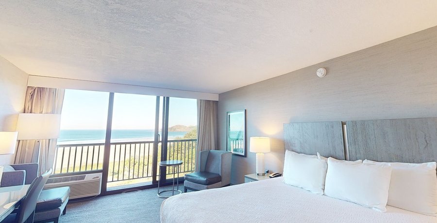 King oceanfront
