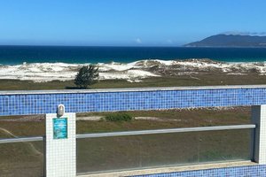 Piscina e praia