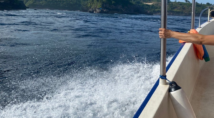 Trip today with Australia guest and france guest trip to manta bay