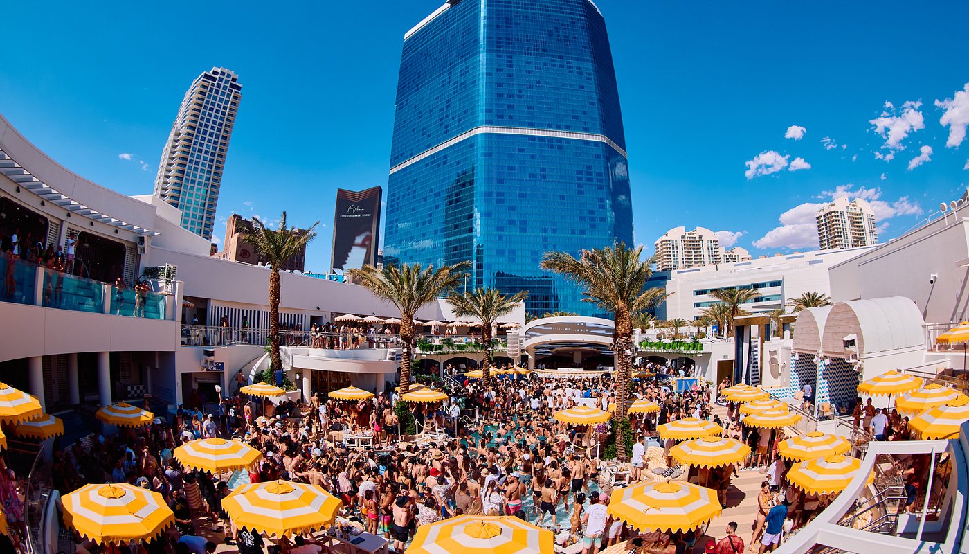 LIV BEACH LAS VEGAS (ACTUALIZADO 2025) - Qué SABER antes de ir (con