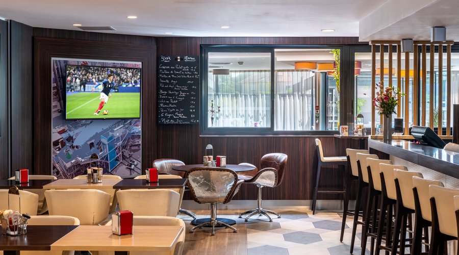 Sports Bar