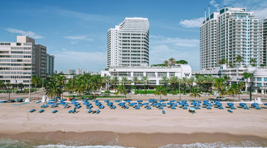 East View of W Fort Lauderdale