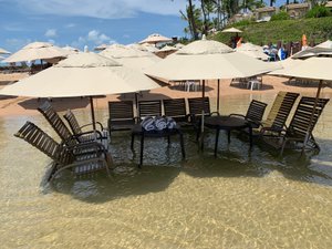Piscina e praia