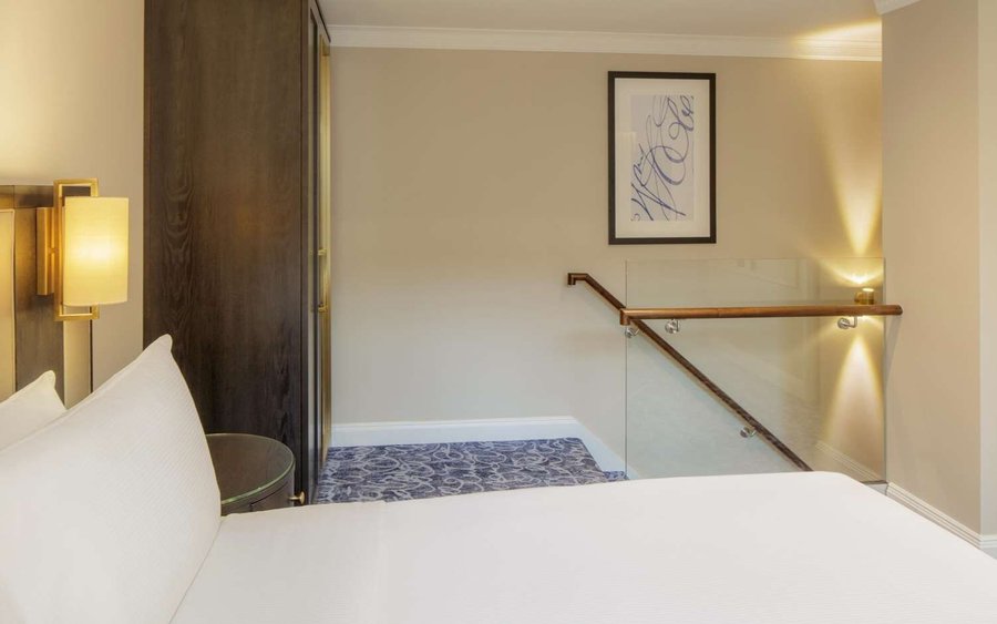 Guest room