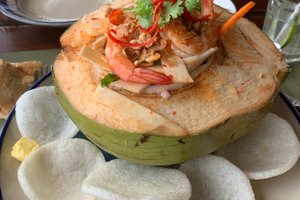Khách du lịch