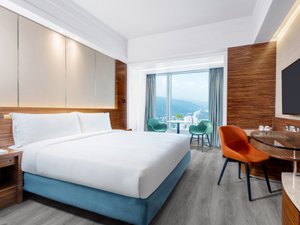 Room & Suite