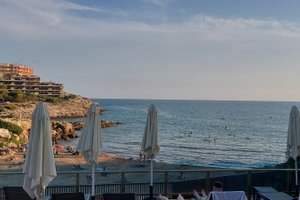 Piscina e praia