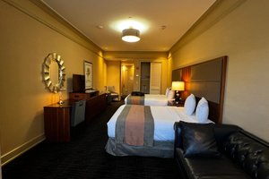 Room & Suite