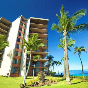 Aston Kaanapali Shores - Building Close up