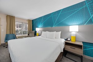 Room & Suite