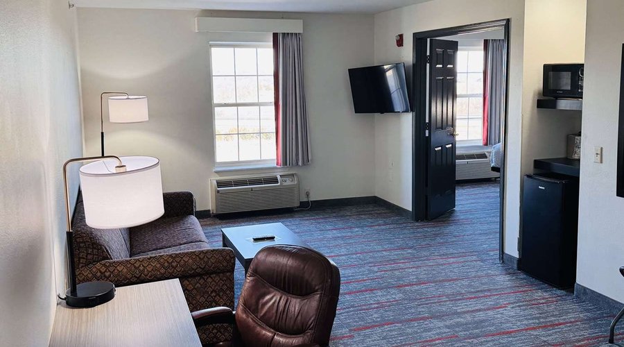 Guest room