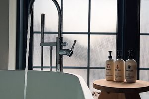 Room & Suite