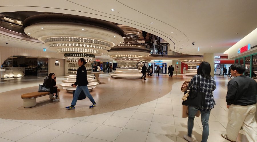 Huge sprawling mall
