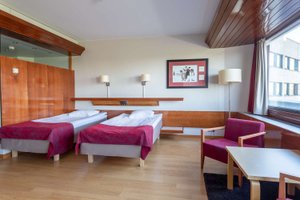 Room & Suite