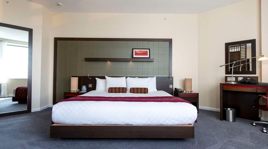 Guest room