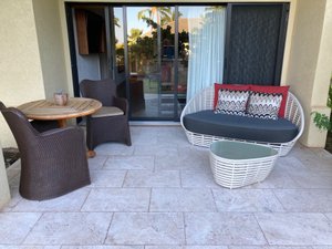 Room & Suite