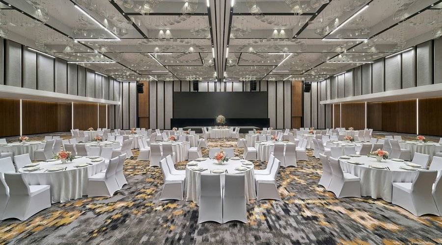 Grand Ballroom Wedding