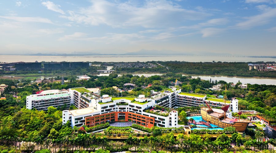 Welcome to InterContinental Shenzhen, located near themed parks