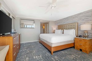 Room & Suite