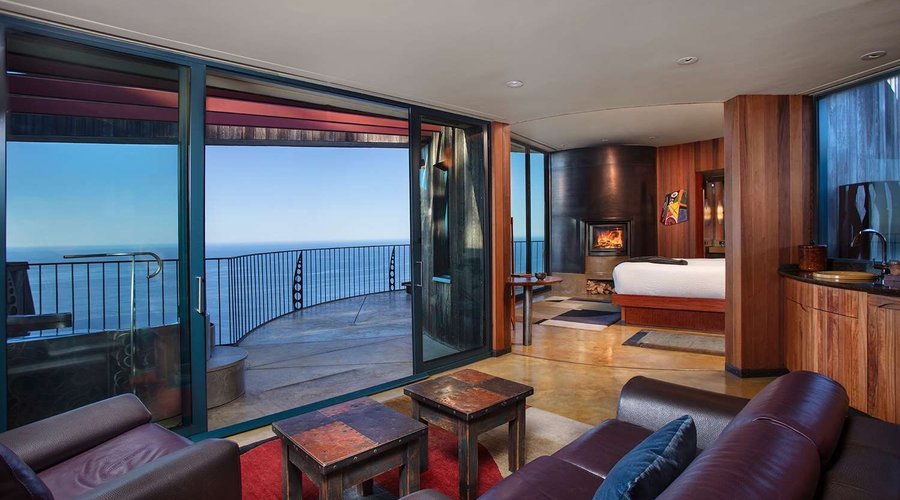 Pacific Suite Interior Sitting Room