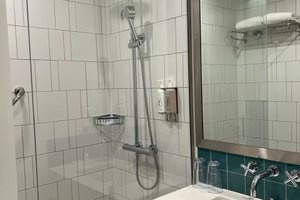 Kamar & Suite