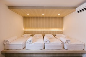 Room & Suite
