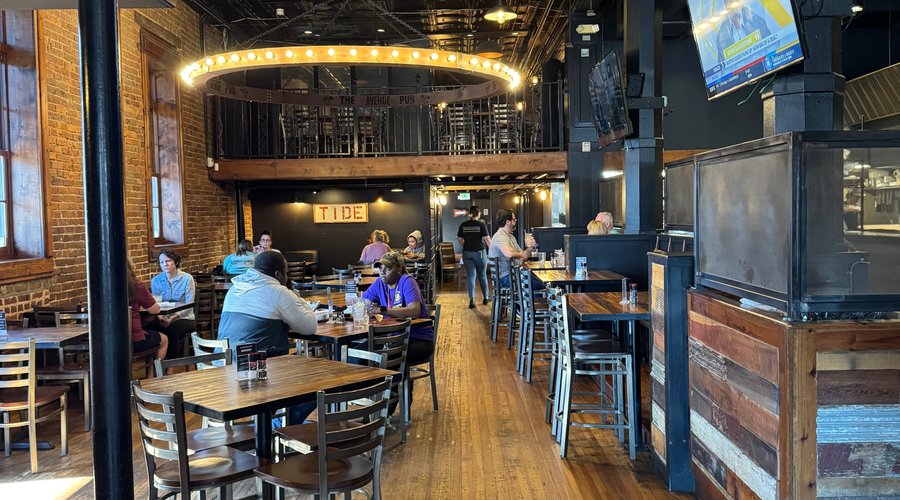 Avenue Pub - Tuscaloosa