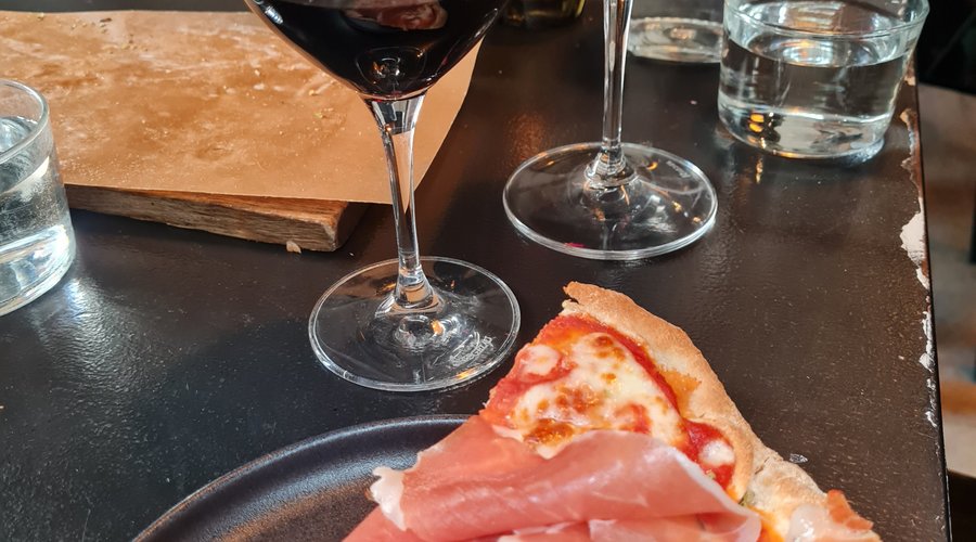 Pizza slices as a starter!