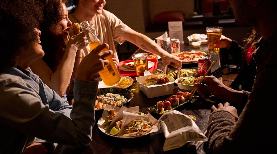 Vanderbilt Market - Bars & Eateries