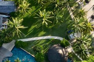 Kolam Renang & Pantai