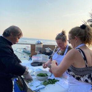 seaside cooking class with moringa soup