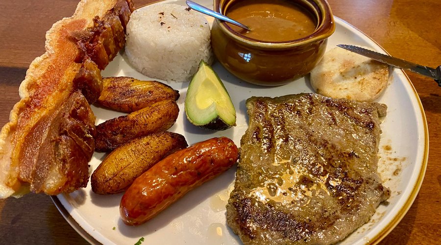 Bandeja Paisa