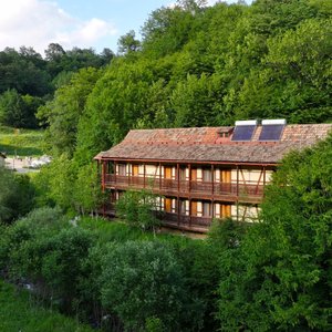 Ecokayan Dilijan Resort Hotel. Lakeside building