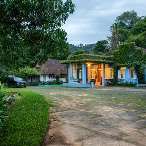 A Tranquil Homestay for Relaxation and Rejuvenation   Nestled in a serene and picturesque location, our homestay offers a perfect escape from the fast-paced demands of modern life. Surrounded by nature's beauty, this haven is designed to provide guests with a relaxing and rejuvenating environment, where every element contributes to your well-being and peace of mind.