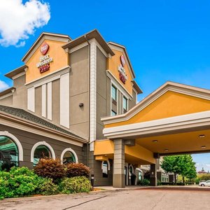Best Western Plus Executive Inn in Toronto