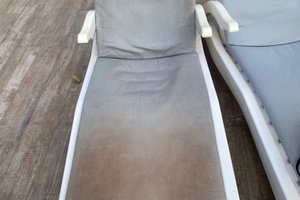 Basseng og strand