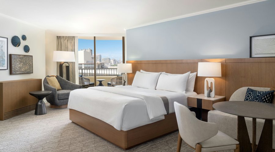 Tower Wing King Room City View