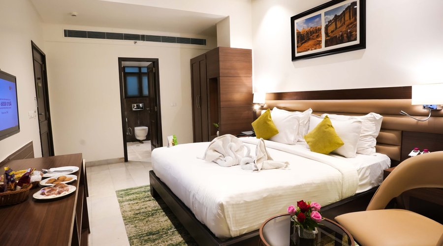 Leisure Inn Grand Chanakya Leisure Inn Room
